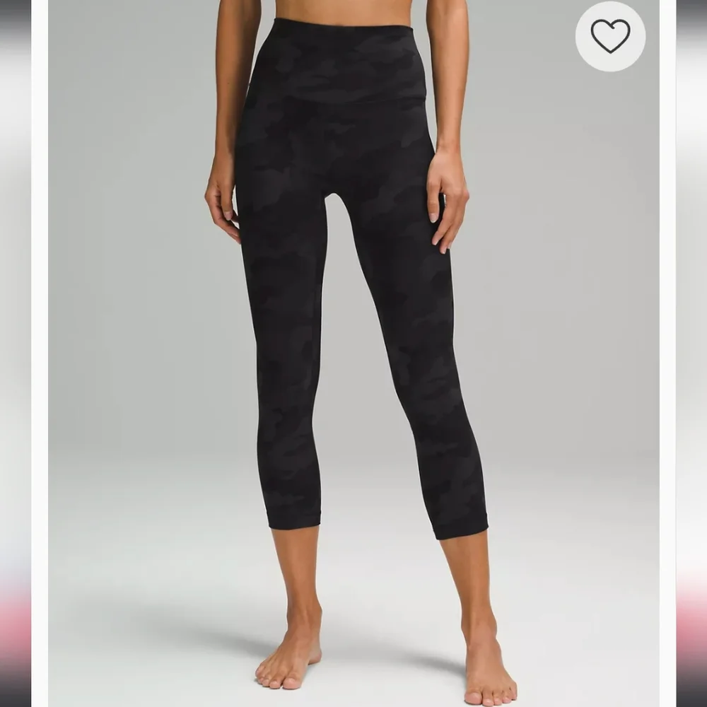 lululemon athletica Align Hi Rise Crop - Picture 3 of 6
